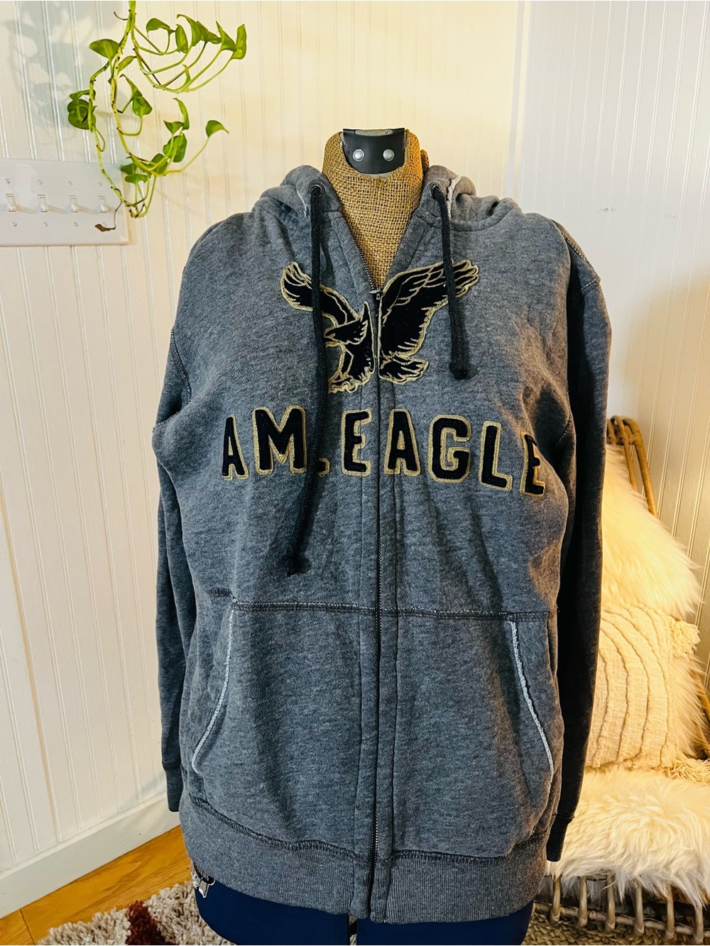 American Eagle Outfitters womens Charcoal Gray Zip Hoodie with Eagle Logo